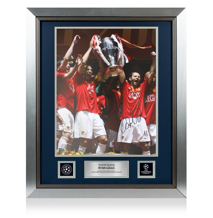 Ryan Giggs Official UEFA Champions League Signed and Framed Manchester United Photo: UEFA Champions League Winner