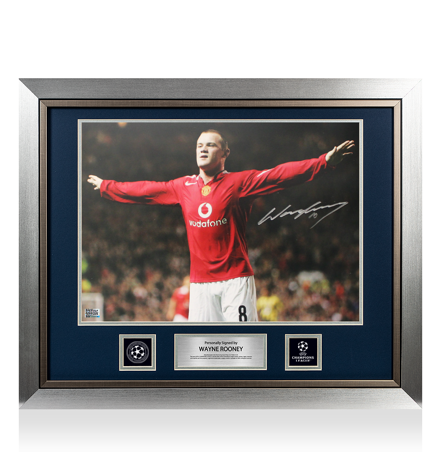 Wayne Rooney Official UEFA Champions League Signed and Framed Manchester United Photo: UEFA Champions League Debut Hat-trick